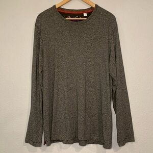 Robert Graham long sleeve crew neck pullover L